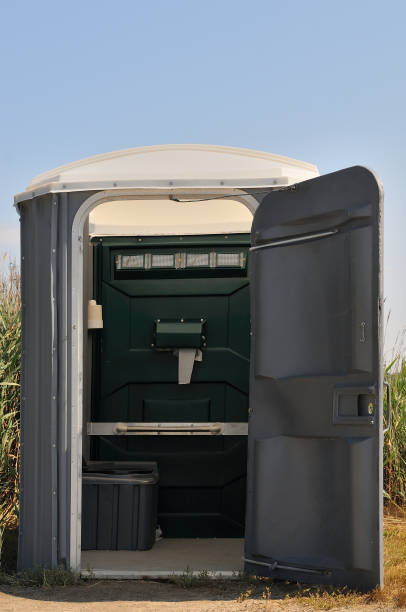 Porta potty rental for outdoor events